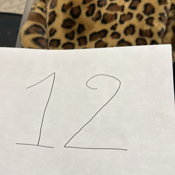 NWT Echo faux fur leopard print vest size S/M P/M this vest is so soft - Picture 9 of 9